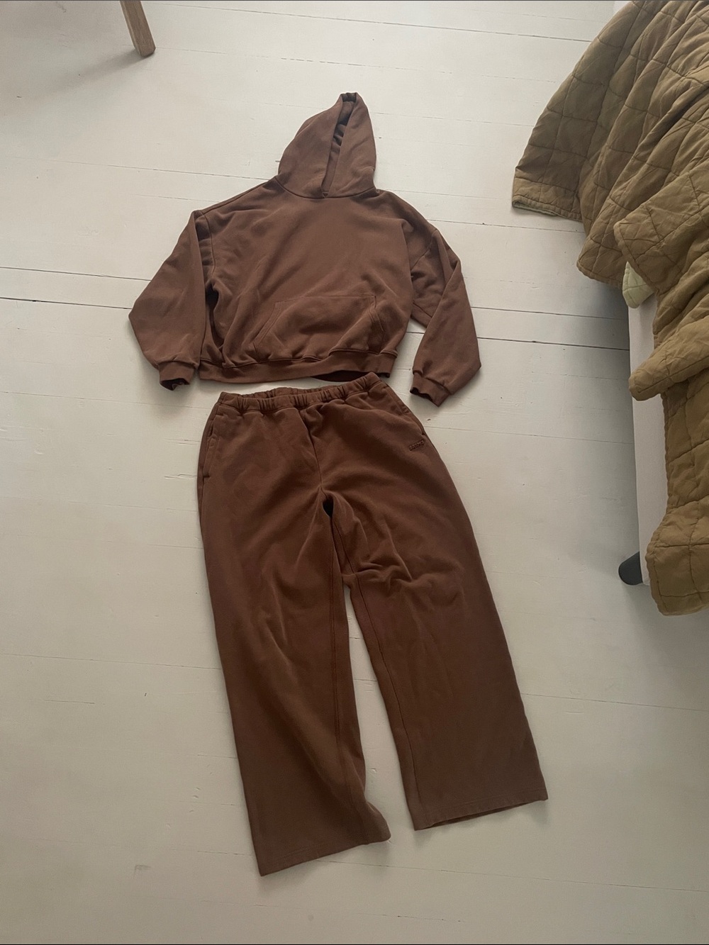 SKIMS Brown Cropped Hoodie Sweatshirt